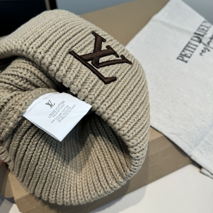 Louis Vuitton Men Womens Cap Knit Hat Luxury Brand with Original Box Whatsapp 【+1-3239614486】