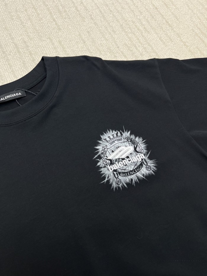 Balenciaga Luxury Brand Women Mens Short Sleeve T-Shirt Whatsapp 【+1-3239614486】
