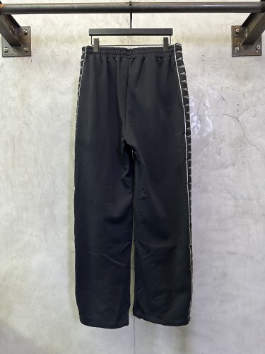 Balenciaga Luxury Brand Women Mens Jogging Pant MEN'S STRIPE BAGGY PANTS 846917TTVP75466 with Original Box Whatsapp 【+1-3239614486】