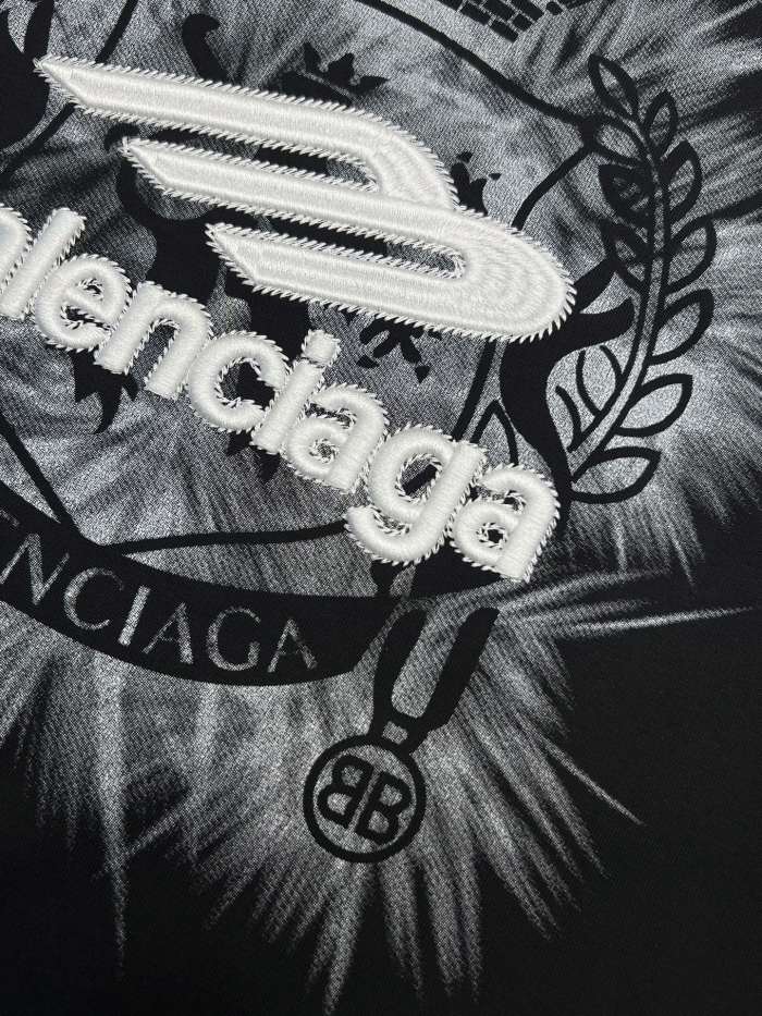 Balenciaga Luxury Brand Women Mens Short Sleeve T-Shirt Whatsapp 【+1-3239614486】