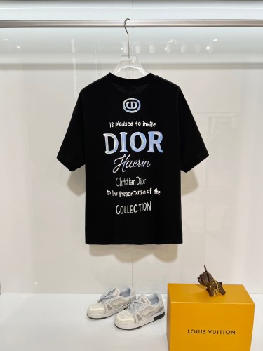 Dior Luxury Brand Women Mens Short Sleeve T-Shirt Whatsapp 【+1-3239614486】