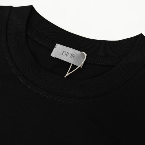 Dior Luxury Brand Women Mens Short Sleeve T-Shirt Whatsapp 【+1-3239614486】