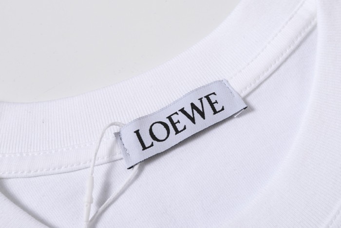 Loewe Luxury Brand Men Womens Short Sleeve T-Shirt Whatsapp 【+1-3239614486】
