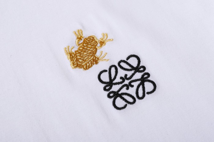 Loewe Luxury Brand Men Womens Short Sleeve T-Shirt Whatsapp 【+1-3239614486】
