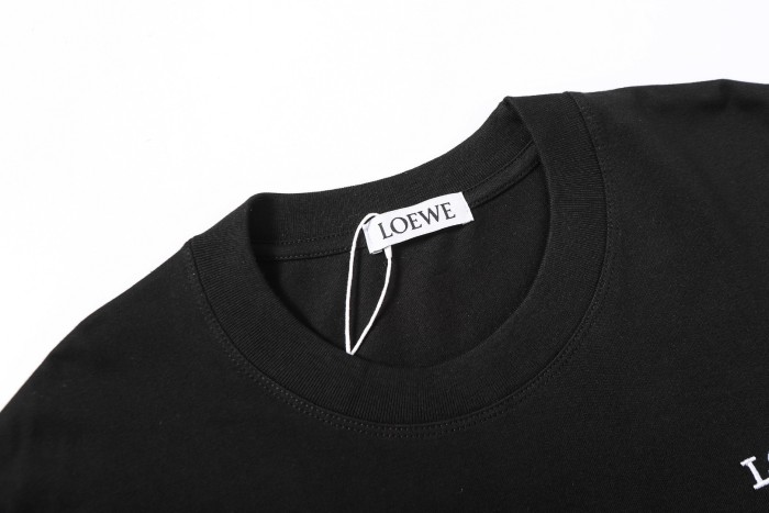 Loewe Luxury Brand Men Womens Short Sleeve T-Shirt Whatsapp 【+1-3239614486】