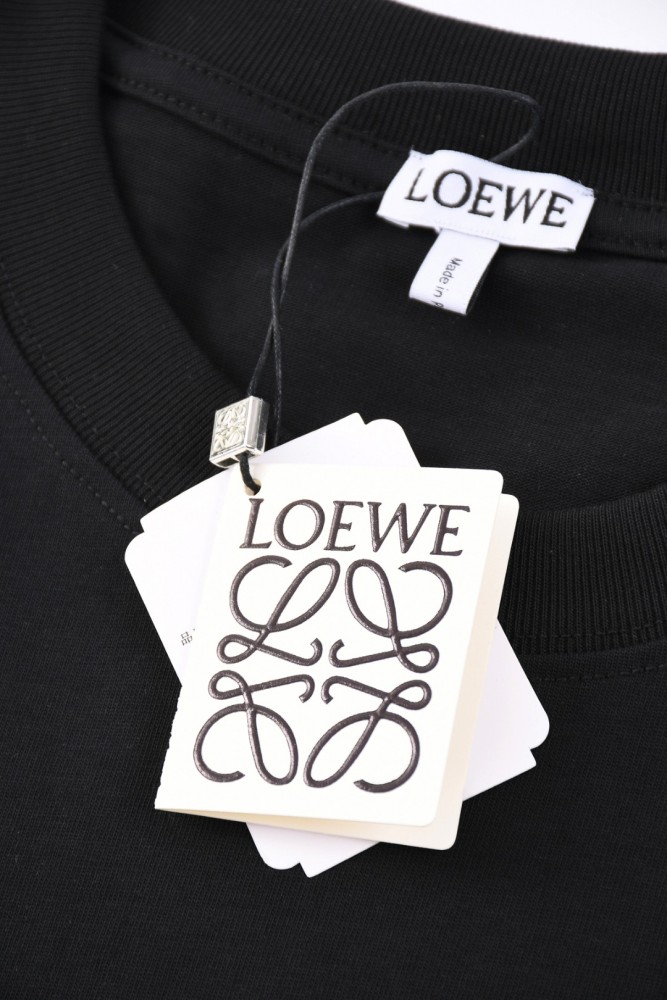 Loewe Luxury Brand Men Womens Short Sleeve T-Shirt Whatsapp 【+1-3239614486】