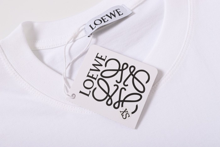 Loewe Luxury Brand Men Womens Short Sleeve T-Shirt Whatsapp 【+1-3239614486】
