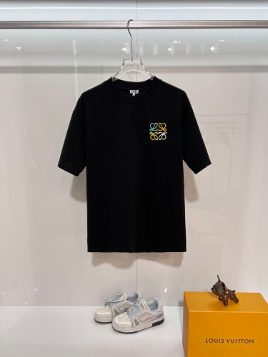 Loewe Luxury Brand Men Womens Short Sleeve T-Shirt Whatsapp 【+1-3239614486】