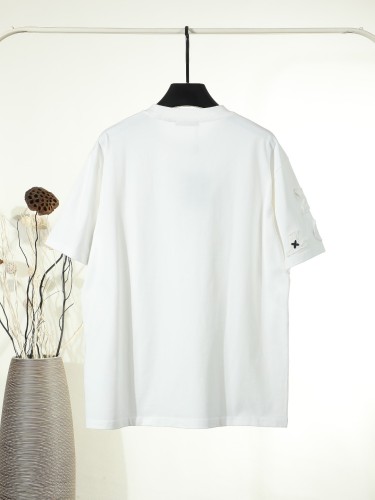 Louis Vuitton  Luxury Brand Men Womens Short Sleeve T-Shirt Whatsapp 【+1-3239614486】