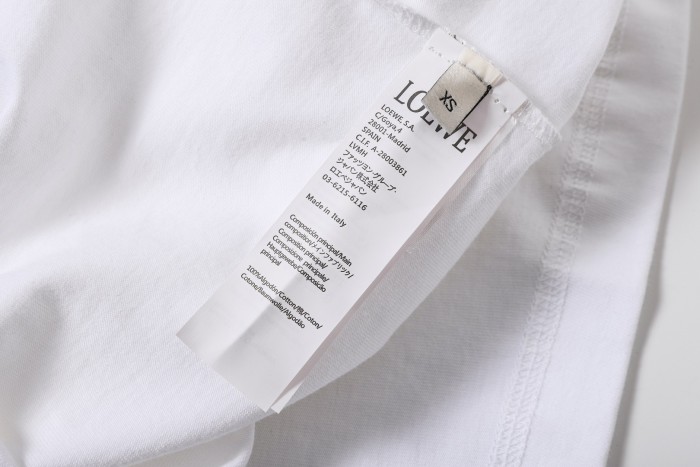 Loewe Luxury Brand Men Womens Short Sleeve T-Shirt Whatsapp 【+1-3239614486】