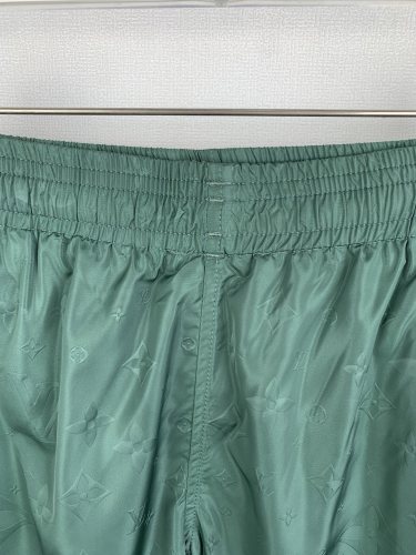 Louis Vuitton Luxury Brand Women Mens Pant Shorts Whatsapp 【+1-3239614486】
