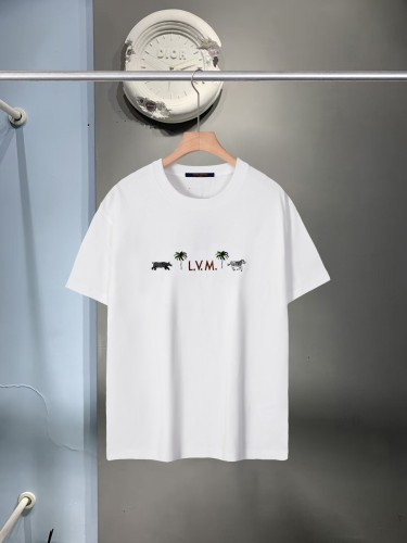 Louis Vuitton  Luxury Brand Men Womens Short Sleeve T-Shirt Whatsapp 【+1-3239614486】