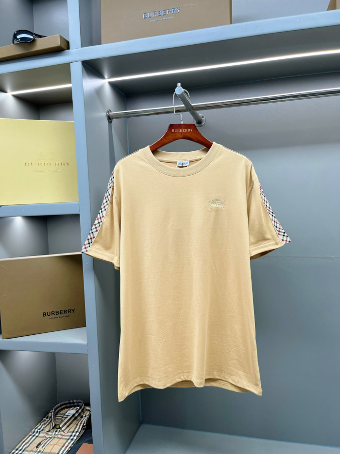 Burberry Luxury Brand Women Mens Short Sleeve T-Shirt Check Trim Cotton T-shirt 81062461 Whatsapp 【+1-3239614486】