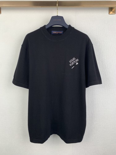Louis Vuitton  Luxury Brand Men Womens Short Sleeve T-Shirt Whatsapp 【+1-3239614486】