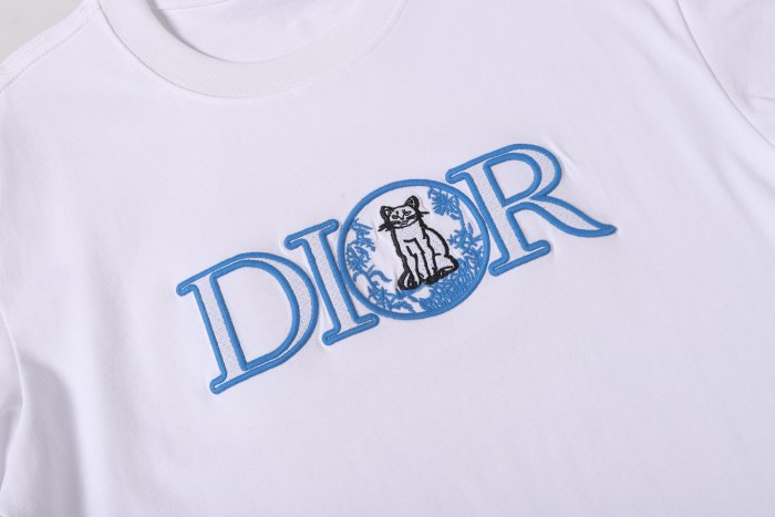 Dior Luxury Brand Women Mens Short Sleeve T-Shirt Whatsapp 【+1-3239614486】