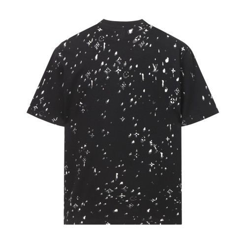 Louis Vuitton  Luxury Brand Men Womens Short Sleeve T-Shirt Mens Monogram Short-Sleeved T-Shirt  Whatsapp 【+1-3239614486】