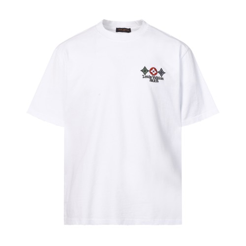 Louis Vuitton  Luxury Brand Men Womens Short Sleeve T-Shirt Whatsapp 【+1-3239614486】