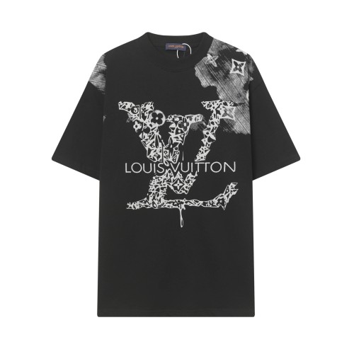 Louis Vuitton  Luxury Brand Men Womens Short Sleeve T-Shirt Whatsapp 【+1-3239614486】