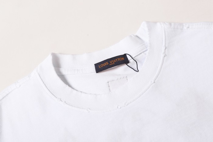 Louis Vuitton  Luxury Brand Men Womens Short Sleeve T-Shirt Whatsapp 【+1-3239614486】