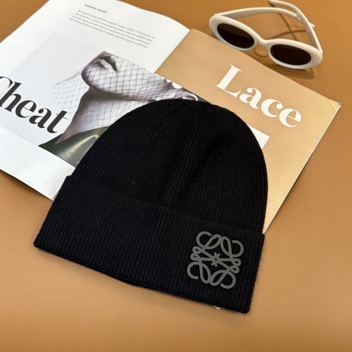 Loewe Men Womens Knit Hat Luxury Brand Design Loewe Hats with Original Box Whatsapp 【+1-3239614486】