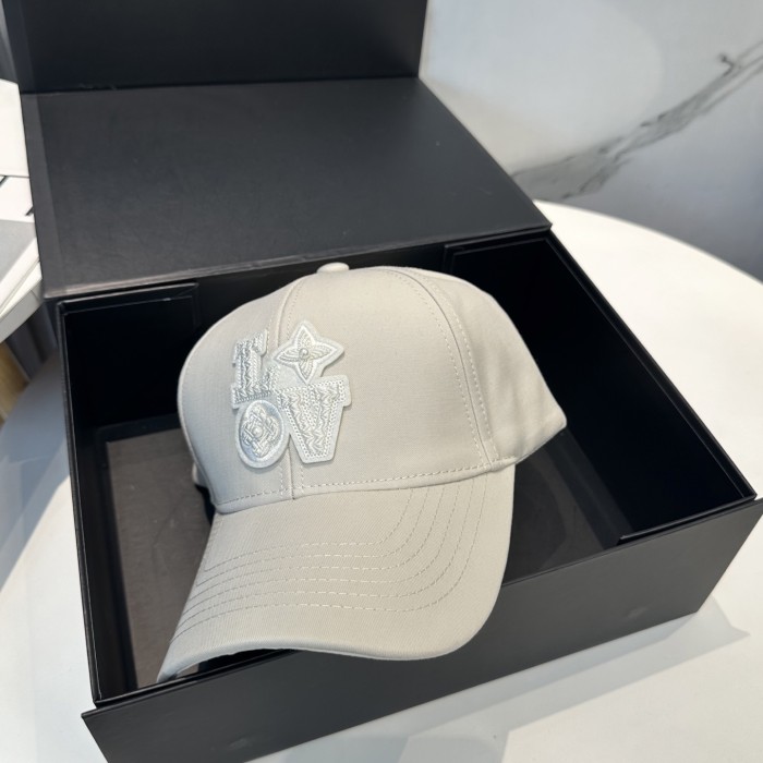 Louis Vuitton Men Womens Cap Baseball Hat Luxury Brand with Original Box Whatsapp 【+1-3239614486】