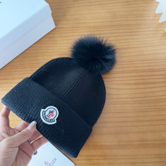 Moncler Womens Hats Luxury Brand Design Moncler Knit Hat with Original Box Whatsapp【+1-3239614486】