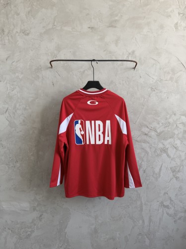 Balenciaga Luxury Brand Women Mens T-Shirt MEN'S BALENCIAGA | NBA COLLABORATION OVERSIZED LONG SLEEVE T-SHIRT Whatsapp 【+1-3239614486】