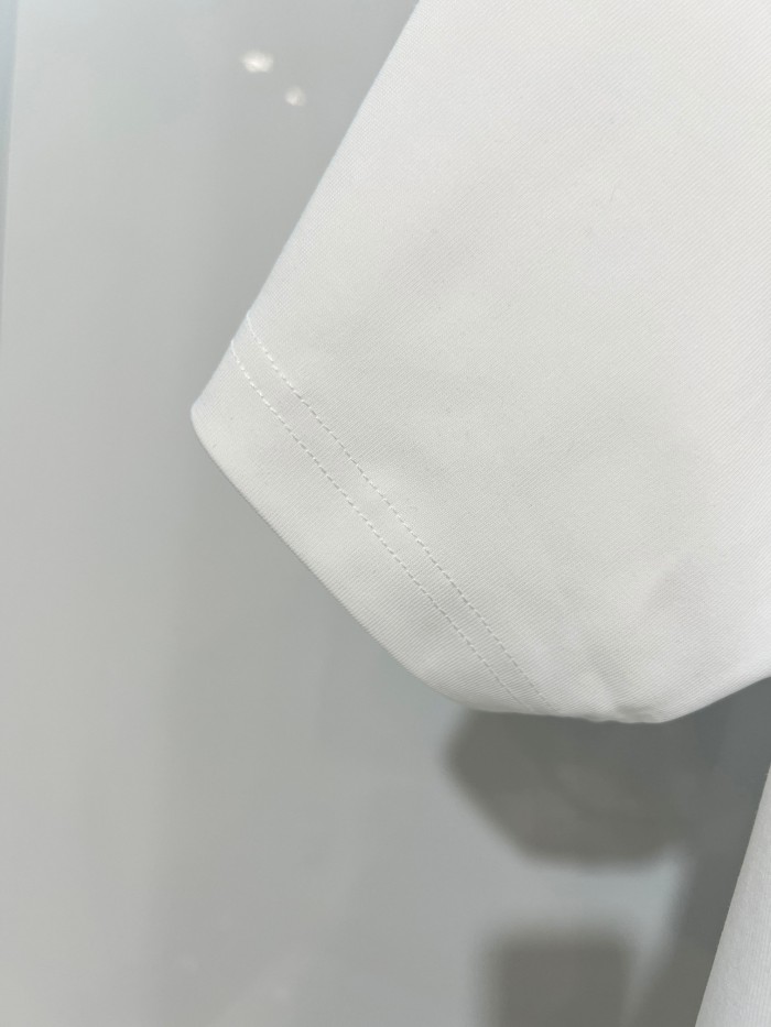 Fendi Luxury Brand Women Mens Short Sleeve T-Shirt Whatsapp 【+1-3239614486】