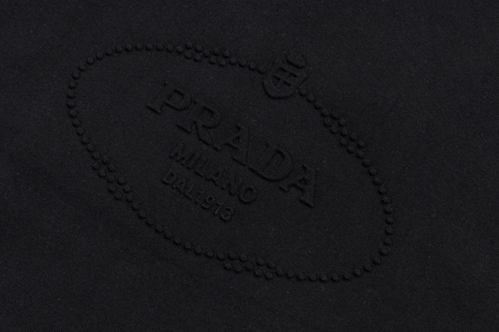 Prada Luxury Brand Men Womens Short Sleeve T-Shirt Whatsapp 【+1-3239614486】