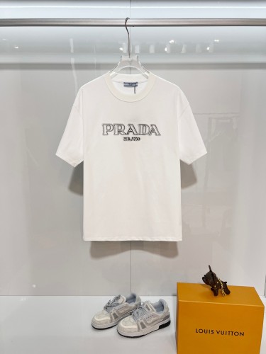 Prada Luxury Brand Men Womens Short Sleeve T-Shirt Whatsapp 【+1-3239614486】