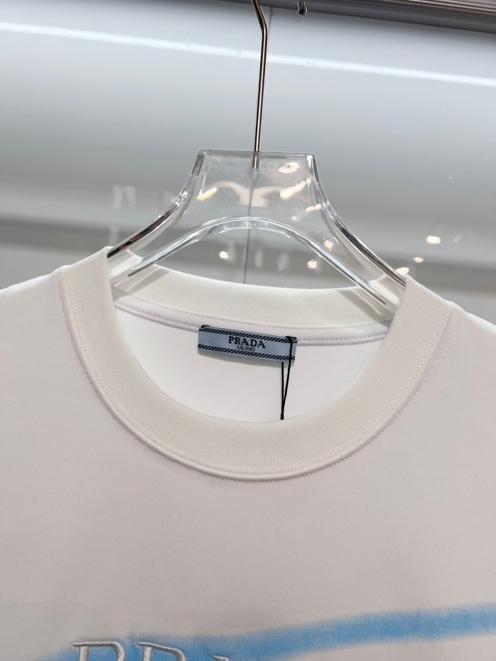 Prada Luxury Brand Men Womens Short Sleeve T-Shirt Whatsapp 【+1-3239614486】