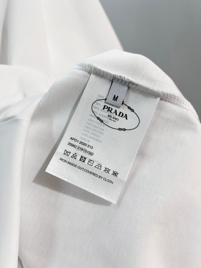 Prada Luxury Brand Men Womens Short Sleeve T-Shirt Whatsapp 【+1-3239614486】