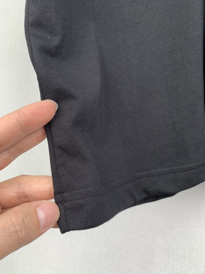 Prada Luxury Brand Men Womens Short Sleeve T-Shirt Whatsapp 【+1-3239614486】