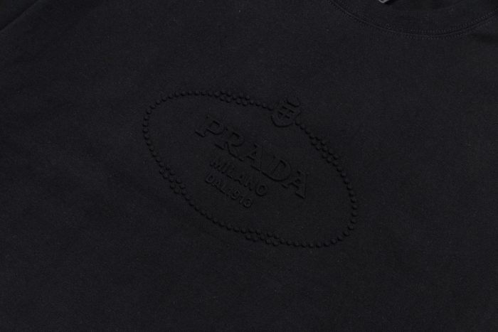 Prada Luxury Brand Men Womens Short Sleeve T-Shirt Whatsapp 【+1-3239614486】