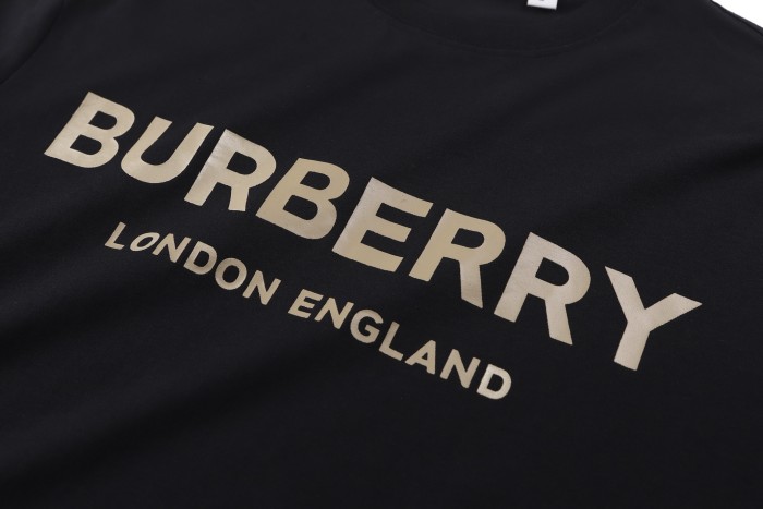Burberry Luxury Brand Women Mens Short Sleeve T-Shirt Whatsapp 【+1-3239614486】