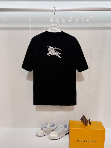 Burberry Luxury Brand Women Mens Short Sleeve T-Shirt Whatsapp 【+1-3239614486】