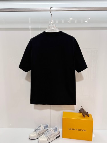 Fendi Luxury Brand Women Mens Short Sleeve T-Shirt Whatsapp 【+1-3239614486】