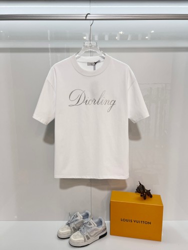 Dior Luxury Brand Women Mens Short Sleeve T-Shirt Whatsapp 【+1-3239614486】