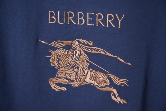 Burberry Luxury Brand Women Mens Short Sleeve T-Shirt Whatsapp 【+1-3239614486】