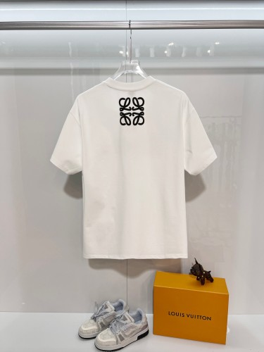 Loewe Luxury Brand Men Womens Short Sleeve T-Shirt Whatsapp 【+1-3239614486】