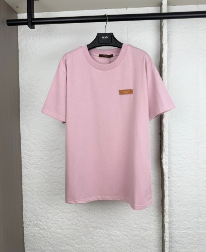 Louis Vuitton  Luxury Brand Men Womens Short Sleeve T-Shirt Whatsapp 【+1-3239614486】