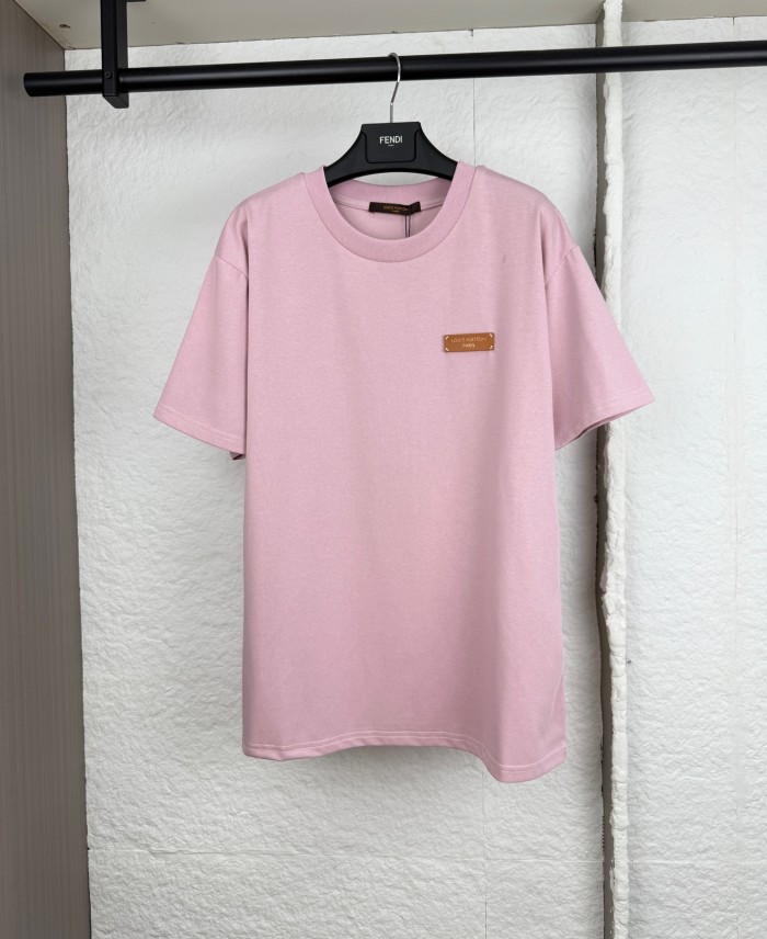 Louis Vuitton  Luxury Brand Men Womens Short Sleeve T-Shirt Whatsapp 【+1-3239614486】