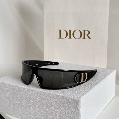 Dior Sunglasses Luxury Brand Men Womens Sunglasses with Original Box Whatsapp 【+1-3239614486】VeryDiorM1U
