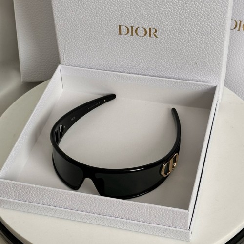 Dior Sunglasses Luxury Brand Men Womens Sunglasses with Original Box Whatsapp 【+1-3239614486】VeryDiorM1U