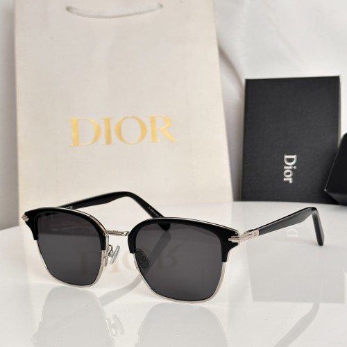 Dior Sunglasses Luxury Brand Mens Womens Sunglasses with Original Box Whatsapp 【+1-3239614486】DiorBlackSuitOS24U