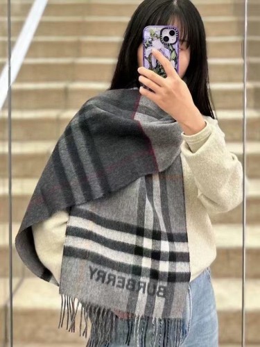 Burberry Scarves Men Womens Fashion Scarf with Original Box Whatsapp【+1-3239614486】
