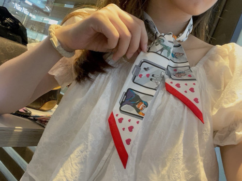 Hermes Silk Twill Scarf Womens Fashion Bandeau with Original Box Whatsapp【+1-3239614486】