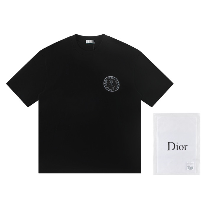 Dior Luxury Brand Women Mens Short Sleeve T-Shirt Whatsapp 【+1-3239614486】