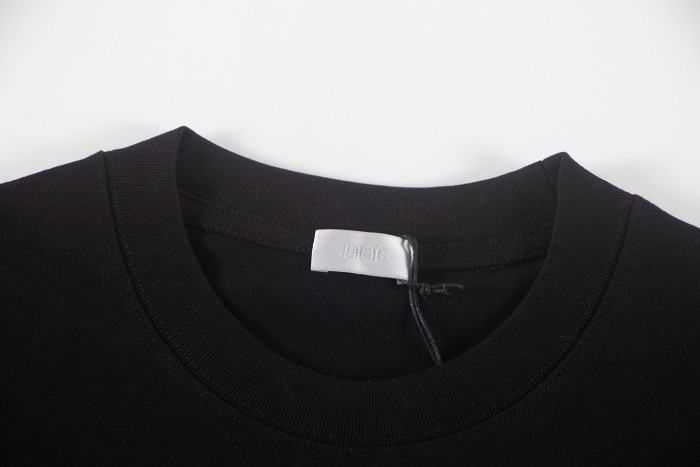 Dior Luxury Brand Women Mens Short Sleeve T-Shirt Whatsapp 【+1-3239614486】