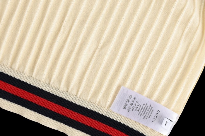 Gucci Luxury Brand Women Mens Short Sleeve T-Shirt Knit Polo Shirt Top Quality Whatsapp 【+1-3239614486】
